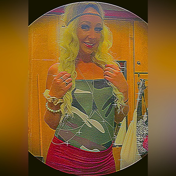 BabyGirl™️ 🚼🚺🧡💜 - Picture 1 of 13